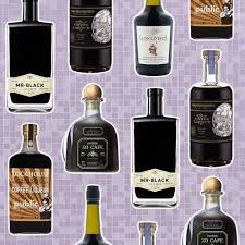 We Asked Bartenders To Do A Blind Tasting Of Five Coffee Liqueurs Which Came Out On Top Find Out Today At Liquor Com In 2020 Liqueur Coffee Flavor Chocolate Liqueur