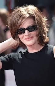 Rene russo my hairstyle pretty hairstyles bob hairstyles looks style cut and style thomas crown affair great haircuts madame. Pin On Hair Inspirations