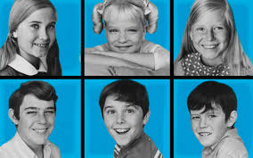 Mike, carol, greg, marcia, peter, jan, bobby, and cindy— these unforgettable names made up the brady bunch. Photos The Brady Bunch Cast Reunites For Hgtv Special
