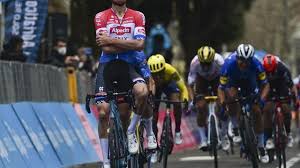 Official fanpage of mathieu van der poel. Italienische Fernfahrt Van Der Poel Gewinnt Dritte Etappe Bei Tirreno Adriatico Augsburger Allgemeine