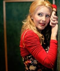 L90 added this to a list 2 years, 3 months ago. Sofia Alves Muda De Vida A Ferver Vidas