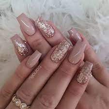 Uma boa decoração pede a combinação perfeita de cores. Ideias De Unhas Decoradas Para O Ano Novo 2021