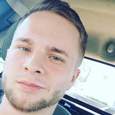 Hailee Yoho and Logan Miles's Wedding Website