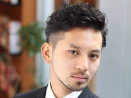30代でしたい髪型 メンズ ツーブロックがモテる男のヘアスタイル特集 hairstyle magazine ヘアスタイルマガジン 髪型 メンズ ツーブロック メンズ ヘアスタイル 髪型 メンズ