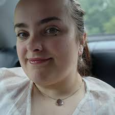 Does the Chick Fil- A have a play center inside?