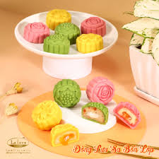 Lễ Hộp Cúc Hoàng Kim 1001