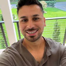 Local businesses for business car registration?