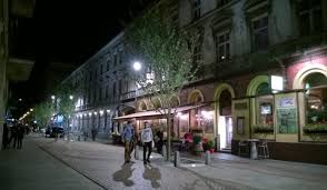 Traugutta i moniuszki w łodzi. Woonerf 6 Sierpnia Lodz Artykuly Dziennik Lodzki