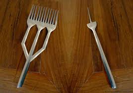 Résultat de recherche d'images pour "less is more"