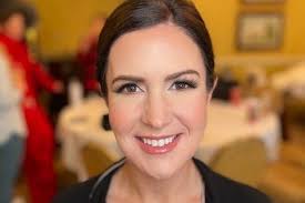 Katie Moffitt Makeup