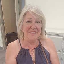 Sharon Rybak's Instagram, Twitter & Facebook