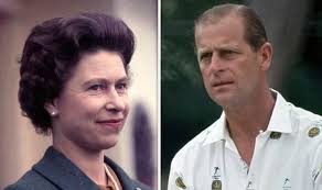 Queen elizabeth ii, right, is greeted by queen juliana of the netherlands, on the landing stage at prins 1960: Royal News Prince Philip S Withering Reaction To Queen S Pregnancy With Andrew Revealed Royal News Express Co Uk