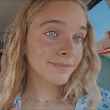 Bradley Botts's Instagram, Twitter & Facebook