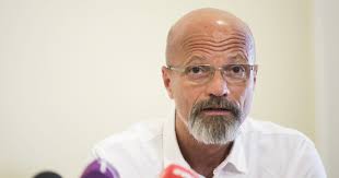 Gábor zacher (born budapest, october 8, 1960) is a hungarian physician specializing in toxicology, chief medical officer of the toxicology department in. Index Belfold Zacher Gabor Az Atoltottsagot Hihetetlen Gyorsasaggal Kellene Megemelni