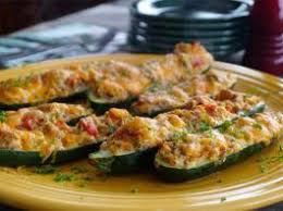 Courgettes Farcies Au Thon Recette Ww Plat Leger Recette En 2020 Recette Avec Courgette Courgettes Farcies Courgette Farcie Au Thon