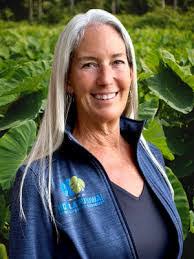 Tricia Mooney's Instagram, Twitter & Facebook