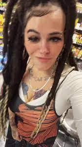 Sheena Fuller's Instagram, Twitter & Facebook