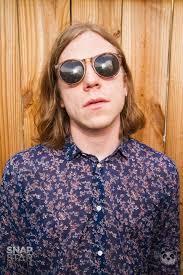 Cage The Elephant New Favorite Picture Of Matt Highfivebrah Cage The Elephant Celebrities Male Singer