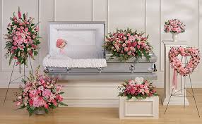 The flowers delivered by our local florists are the finest and freshest flowers and the bouquets are personally prepared and hand created meaning our same day flowers delivered and our next day flower delivery service is unrivalled in quality, our efficiency is something that our customers return to. Send Sympathy Flowers Funeral Flower Arrangements Teleflora