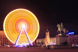 Celui que l'on surnomme le nuage de cristal a fait le plein de curieux dans la nuit de samedi à dimanche à l'occasion de sa première participation à la nuit des musées. Visiter Lyon Top 20 Choses A Faire Et A Voir Absolument Voyage Tips