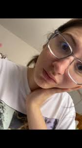 No se trata de no tener miedo. Se trata de no dejar que te detenga  🤍✨#crecimientopersonal😊 #artista #motivacion #trujillo  #desarrollopersonal #frasesdemotivacion