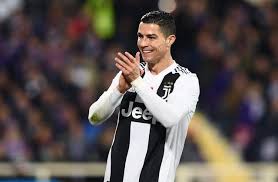 A flat juventus barely squeaks by ferencvaros to qualify to the round of 16 in the uefa champions league. Latest Football News Juventus Superstar Cristiano Ronaldo I Am The Wor Bianco E Nero