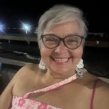 Who can I use to learn and get certified for diving in Cozumel?