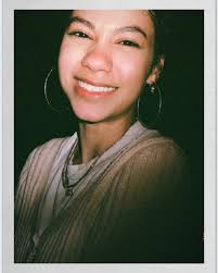 V🦋 (@la.v.es) • Instagram photos and videos