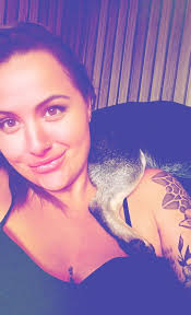 Hi I'm vic's, I'm 41 and from brighton. Just seeing who's out there.. have  a gr8 day everyone 🤪