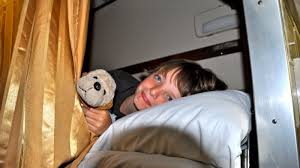 Sebas (9) is z'n hartsvriend 'Lief Hondje' kwijt: "Hij valt huilend in  slaap" [video]