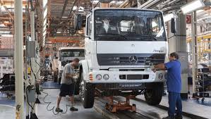 Maybe you would like to learn more about one of these? Mercedes Benz Vai Contratar Ate 600 Temporarios Para Fabricas De Caminhoes Epoca Negocios Empresa