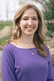 Jaclyn Pickering's Instagram, Twitter & Facebook