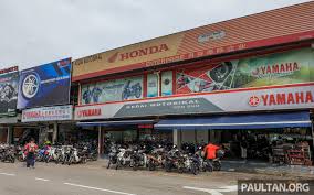 Salam.kpd warge cg yg berminat nak beli brng2 motor blh terus dtg cod kat cheras, pos pun blh.,harge murah dari kedai. Harga Motosikal Berbeza Antara Kedai Kami Lakukan Tinjauan Sendiri Di Sekitar Kuala Lumpur Dan Selangor Paultan Org