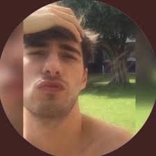 Amanda Cid (@AmandaCc76)