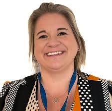 Louella Collins's Instagram, Twitter & Facebook