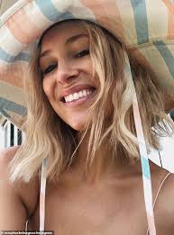 Phoebe Burgess shares tender moment with daughter Poppy