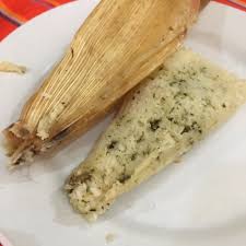 A perennial legume, called chipilín in central america. Rodrigo Delgado On Twitter El Soygordo De Hoy Fue Tamal De Chepil Quesadillas Con Epasote Y Tlayuda De Chorizo Tasajo Y Cecina De Rest Tipico Oaxaca En Mexico Https T Co K5w36a3gkh