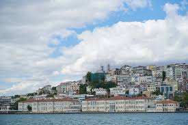 Reisende sitzt im urlaub am tropischen strand. Istanbul Landschaft Turkei Kostenloses Foto Auf Pixabay