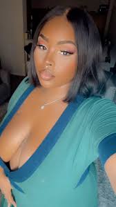 Tasha🤎 (@natashayourmuse) · Instagram 照片和视频