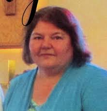 Jackie Squires's Instagram, Twitter & Facebook