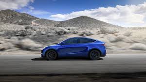 The tesla model y is an electric compact crossover utility vehicle (cuv) by tesla, inc. Tesla Beginnt Mit Model Y Produktion In China Und Senkt Preise Deutilch Business Insider
