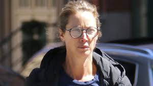 Promis ohne Make-Up: Wer ist dieser Star?