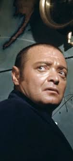 cult film freak: KIRK DOUGLAS IN DISNEY'S '20,000 LEAGUES UNDER THE SEA'