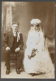 This Wedding Photo Was Found In A Barn In Sioux City Iowa The People In The Photo Are Unknown Vintage Wedding Photos