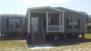 Triple Wide With Awesome Front Porch Ponderosa By Live Oak Homes Live Oak Homes Triple Wide Mobile Homes New Homes