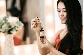 This type of oil easily absorbed by skin cells and hair and is an ideal moisturizer. Wheat Germ Oil Castor Oil Olive Oil On The Hair Beautymunsta Free Natural Beauty Hacks And More