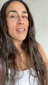 Holly Lawson's Instagram, Twitter & Facebook