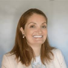 Charlotte Lakes's Instagram, Twitter & Facebook