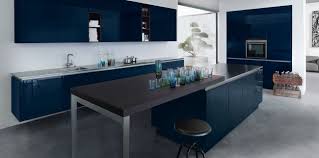 next125 nx501 indigoblauw hoogglans greeploos wandhangend product in beeld startpagina voor keuken ideeen keuken design blauwe keukenkastjes keuken zwart