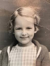 Gillian Applegate's Instagram, Twitter & Facebook